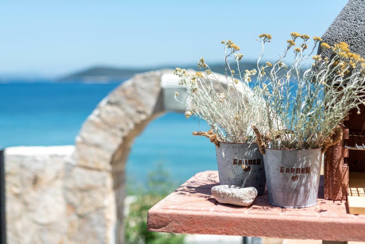 Villa Insula Ventum Traù Esterno foto